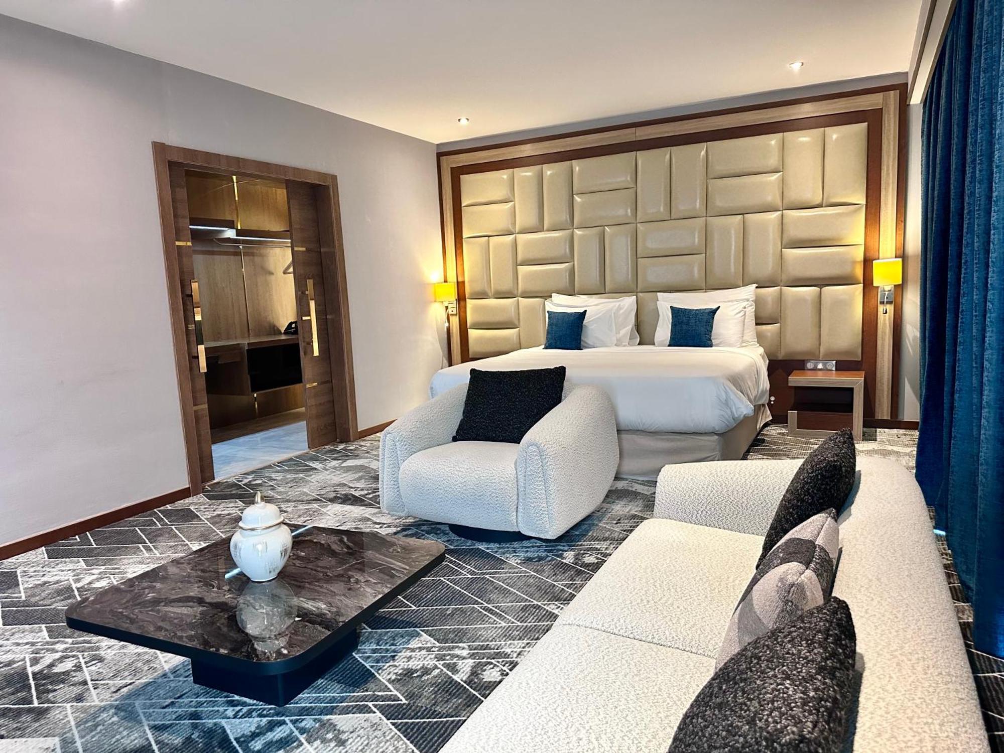 2H Hotel 오랑 외부 사진