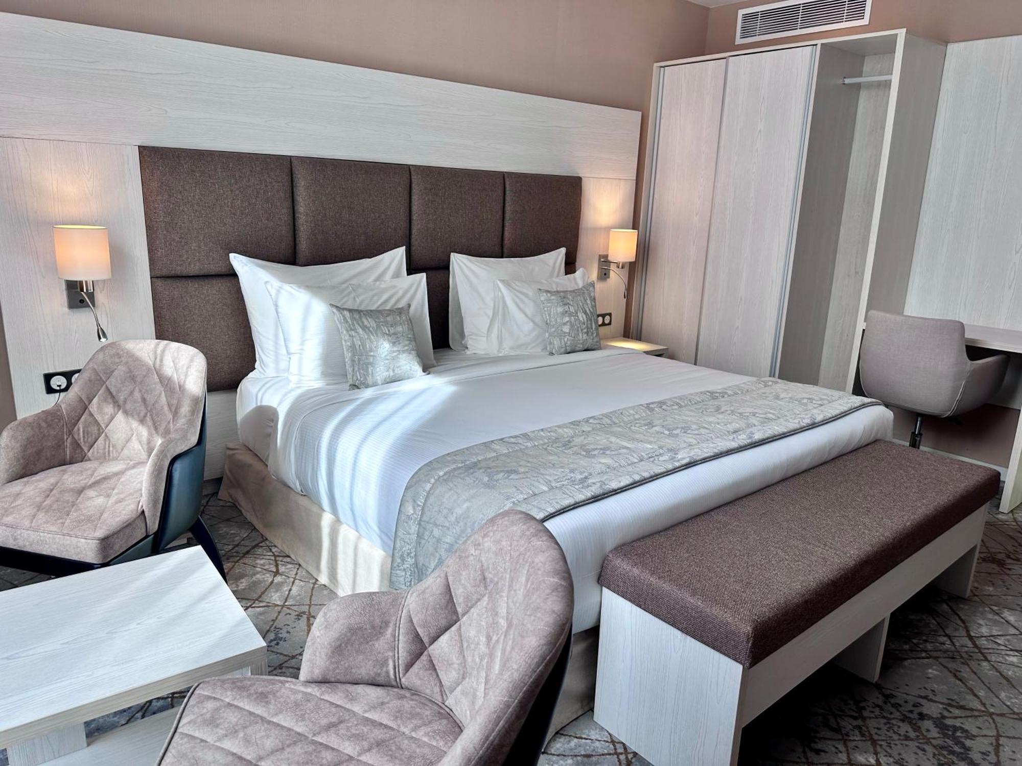 2H Hotel 오랑 외부 사진