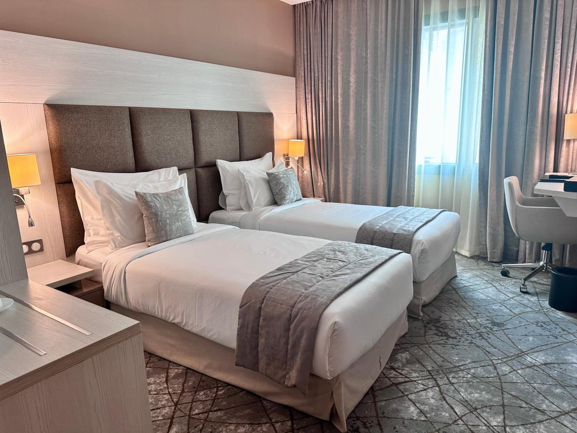2H Hotel 오랑 외부 사진